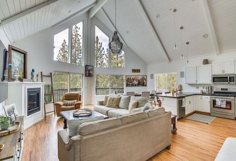 Serene Big Bear Retreat W/ Hot Tub + Game Room!