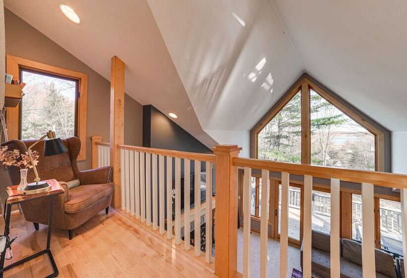 Serene Suttons Bay Home W/ Fire Pit & Wooded Yard