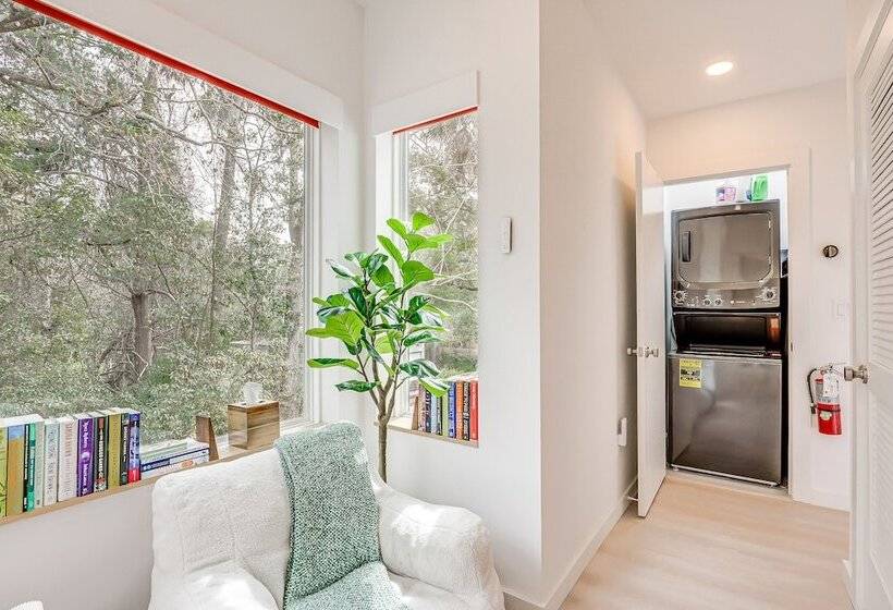 St Augustine Getaway W/ Grill, Near Downtown!