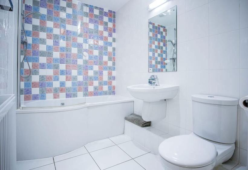 The Beachhouse   2 Bed Townhouse   Saundersfoot