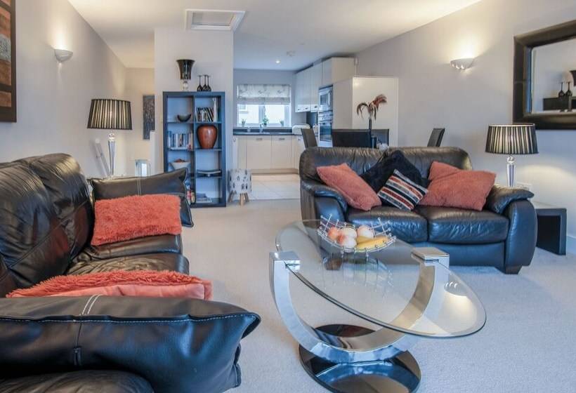 The Beachhouse   2 Bed Townhouse   Saundersfoot