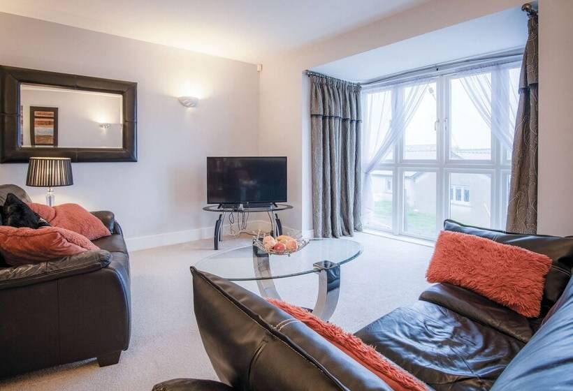 The Beachhouse   2 Bed Townhouse   Saundersfoot