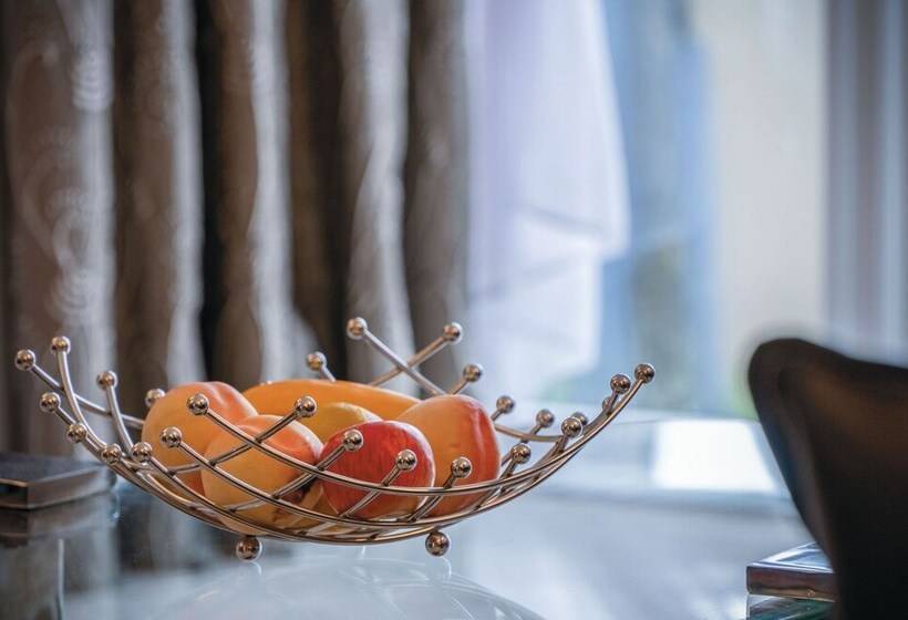 The Beachhouse   2 Bed Townhouse   Saundersfoot