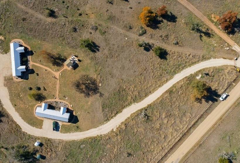 The Windmill Breathtaking Hill Country Views!