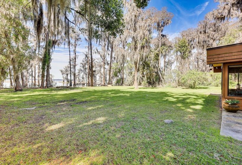 Unique Melrose Home W/ Private Dock & Lake Access!
