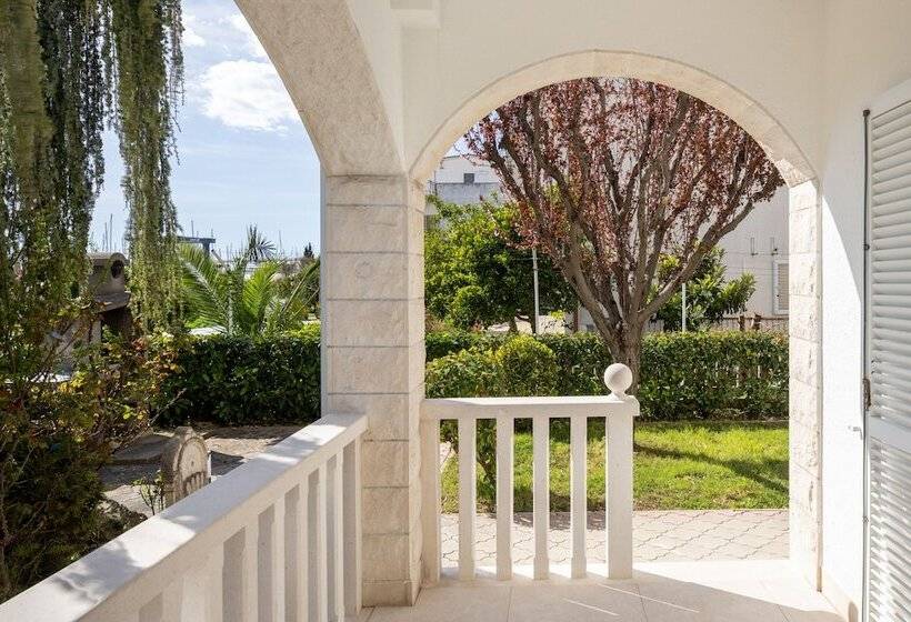 Vipo Seget Apartments