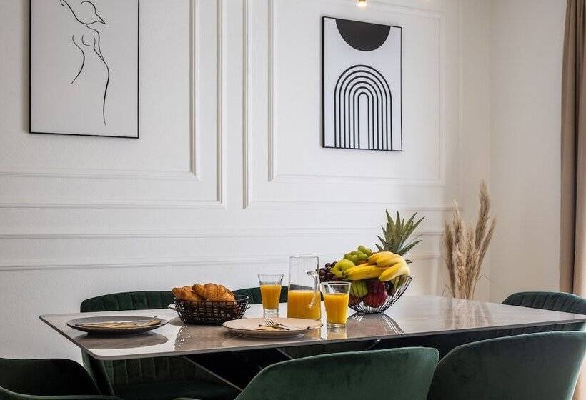 Vipo Seget Apartments