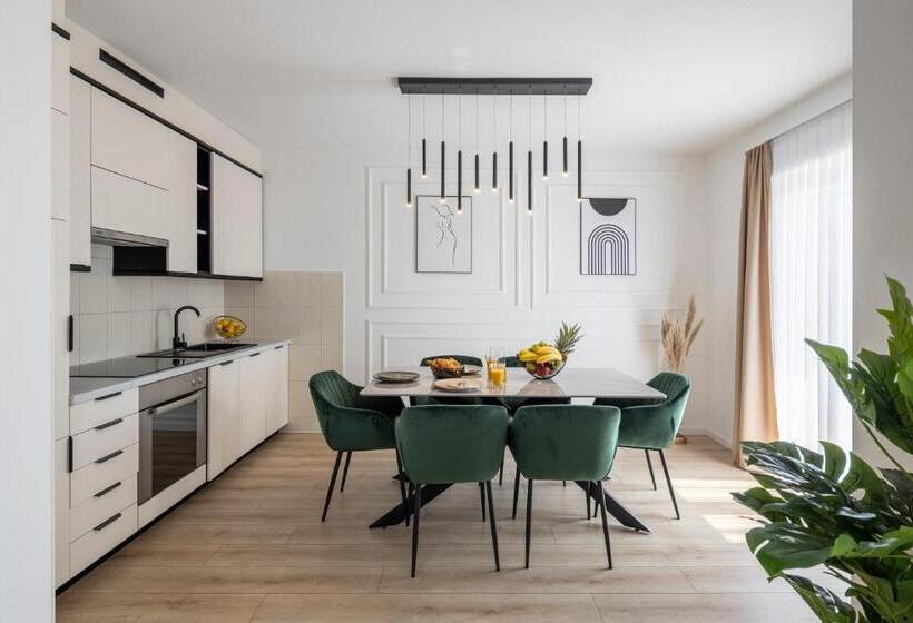 Vipo Seget Apartments