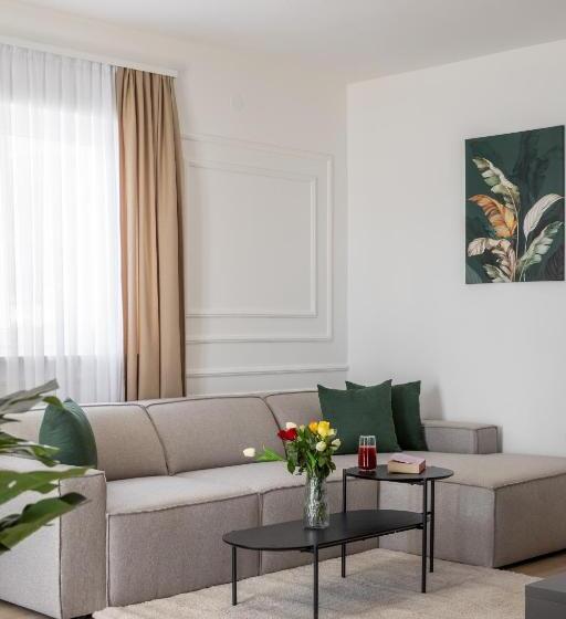 Vipo Seget Apartments