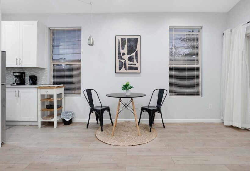 Walefield By Avantstay Mid Wilshire Home + Pool