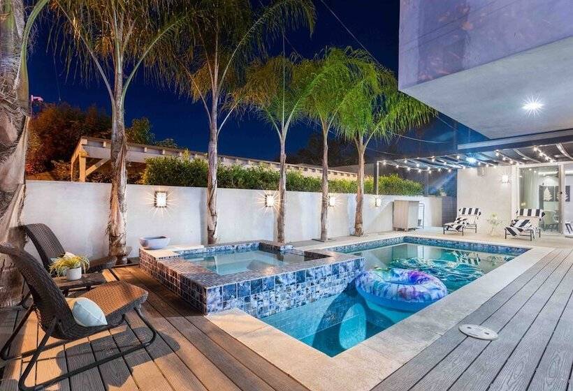 Walefield By Avantstay Mid Wilshire Home + Pool