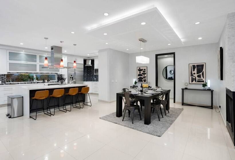 Walefield By Avantstay Mid Wilshire Home + Pool