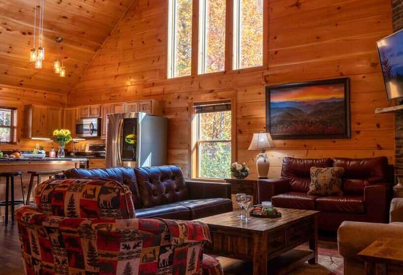 Whispering Pines Retreat By Ghosal Luxury Lodging