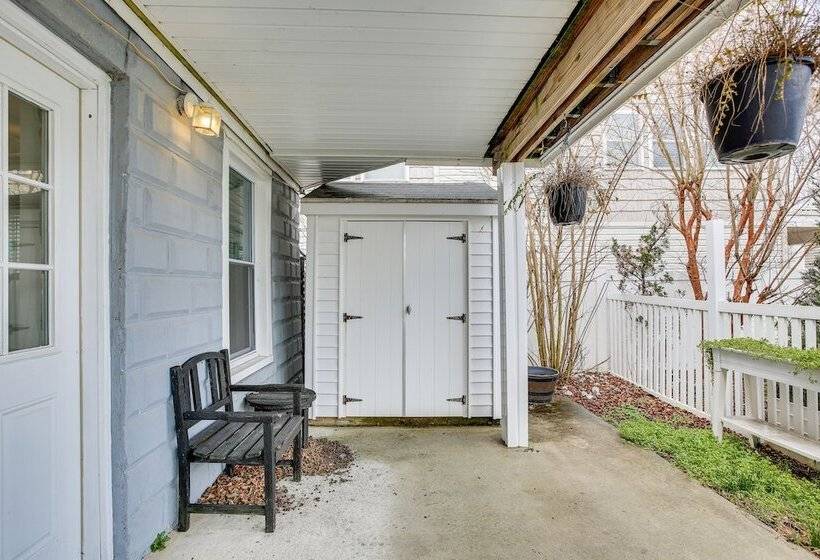 Wildwood Retreat W/ 2 Balconies: 5 Blocks To Beach