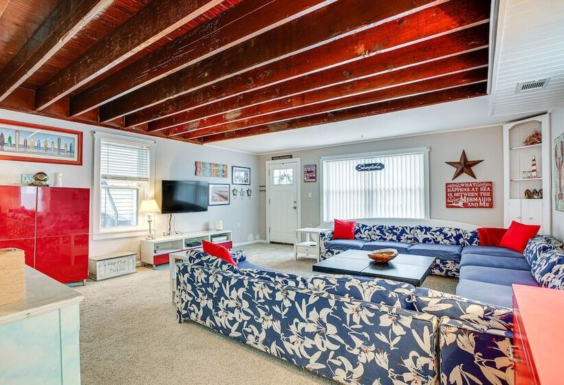 Wildwood Retreat W/ 2 Balconies: 5 Blocks To Beach