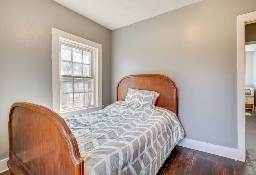 Winchester Home W/ Large Yard: Near Tims Ford Lake