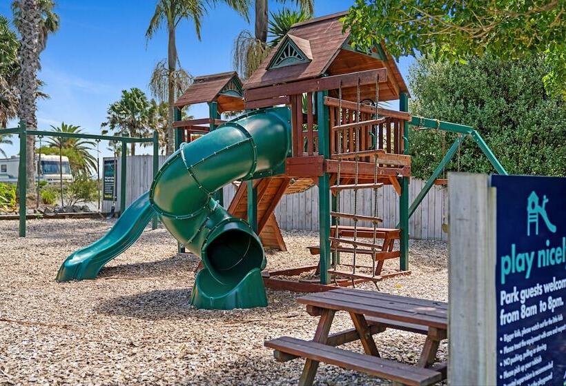 בית מלון כפרי Tasman Holiday Parks   Miranda