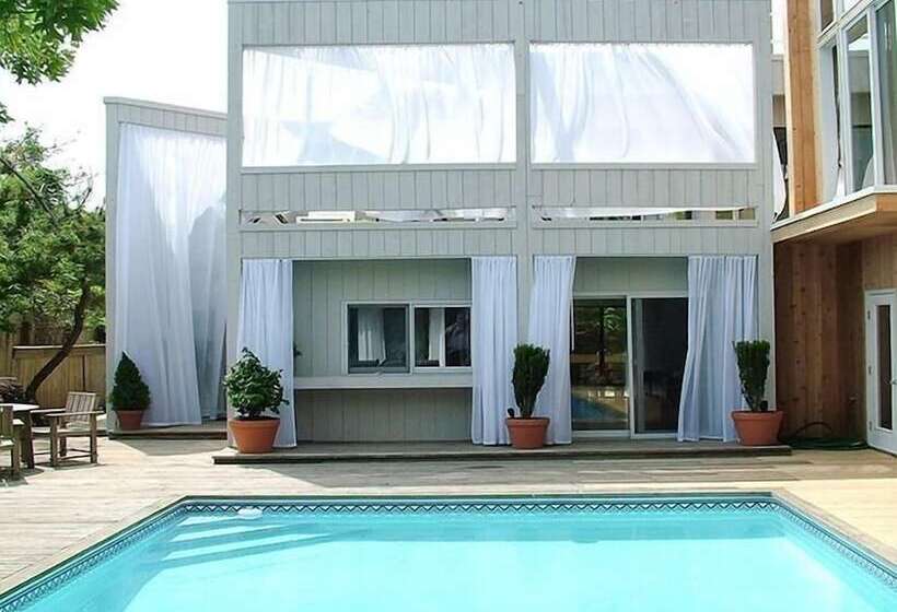 פנסיון The Madison Fire Island Pines