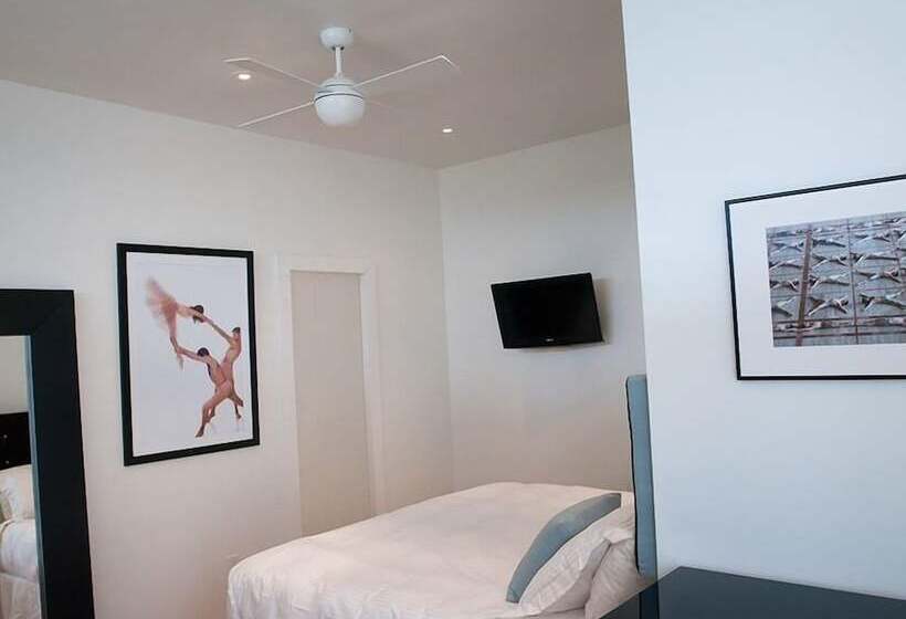 פנסיון The Madison Fire Island Pines