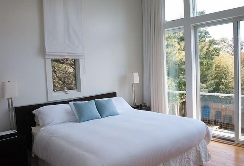 פנסיון The Madison Fire Island Pines