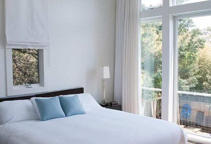 פנסיון The Madison Fire Island Pines