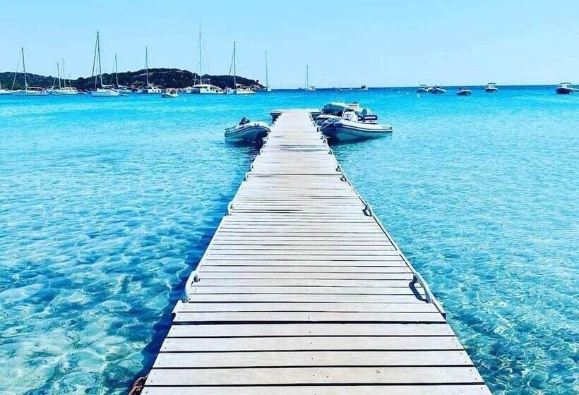 اقامتگاه Les Terrasses De Rondinara