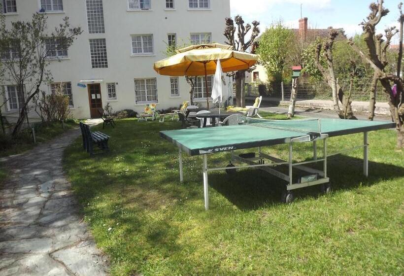 בית מלון כפרי De L'Europe, La Roche Posay