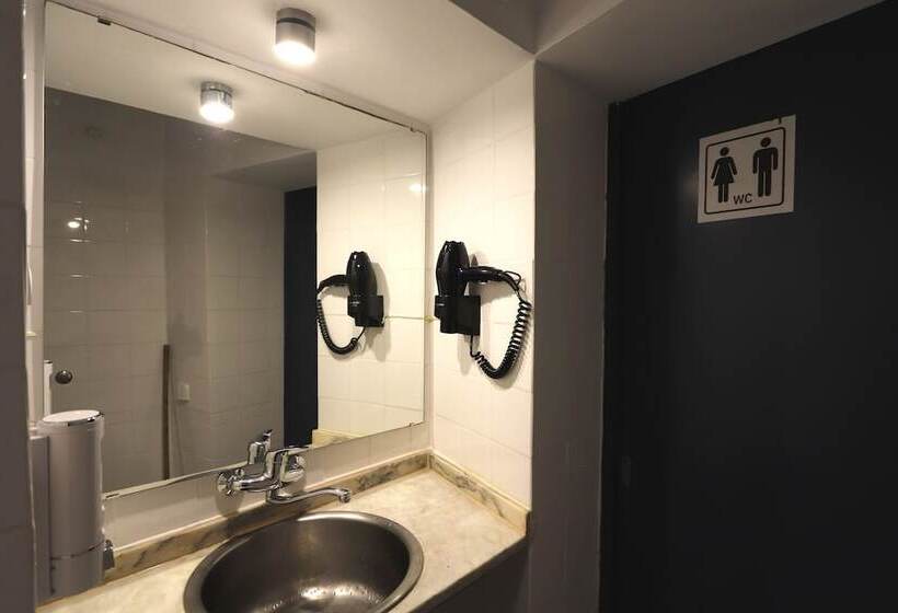 هاستل Welcome Guest House