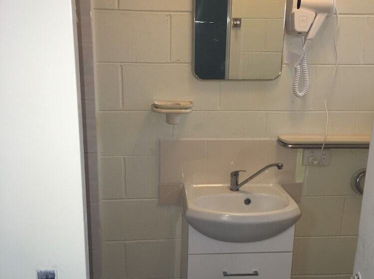 Albury Central Motel