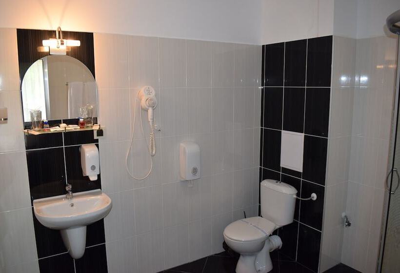 Balneo Hotel Druzhba 1