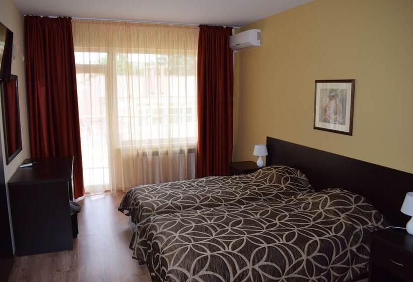 Balneo Hotel Druzhba 1