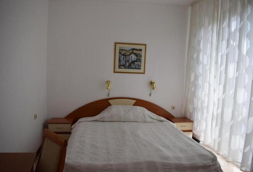 호텔 Velingrad Balneo