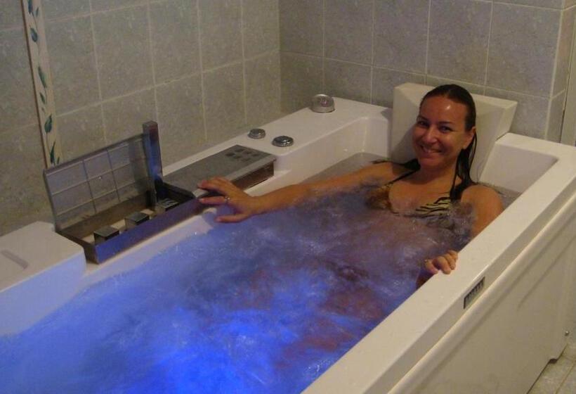 호텔 Velingrad Balneo