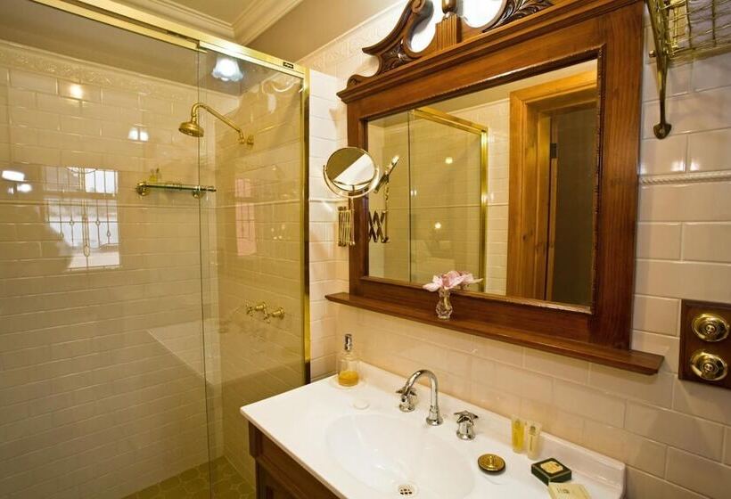 مبيت وإفطار Freeman On Ford