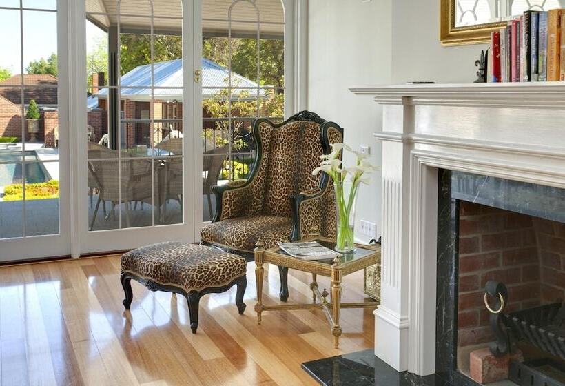 住宿加早餐 Freeman On Ford