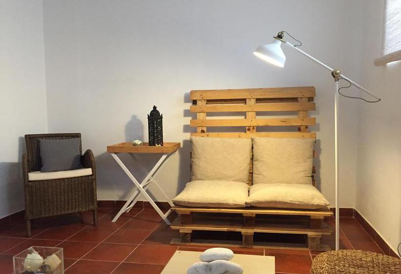 تختخواب و صبحانه House of Zen