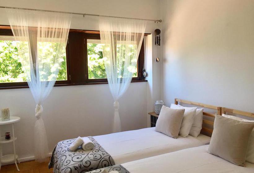 تختخواب و صبحانه House of Zen