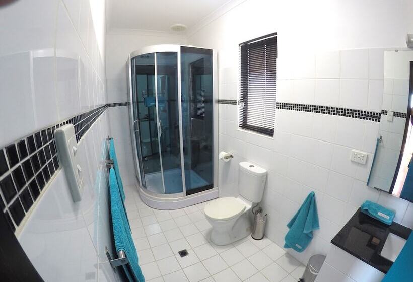 تختخواب و صبحانه On The Deck @ Shark Bay