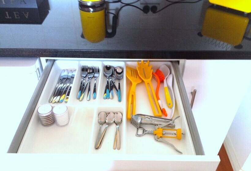 تختخواب و صبحانه On The Deck @ Shark Bay