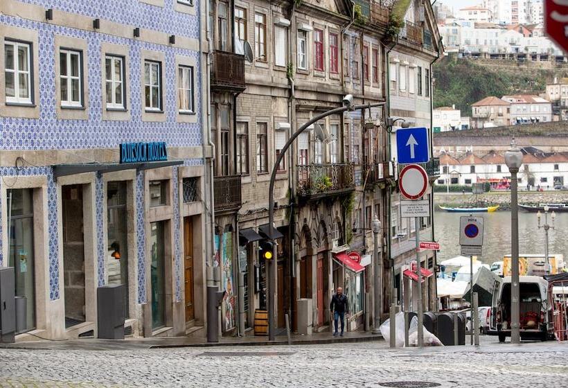 Bluesock Hostels Porto