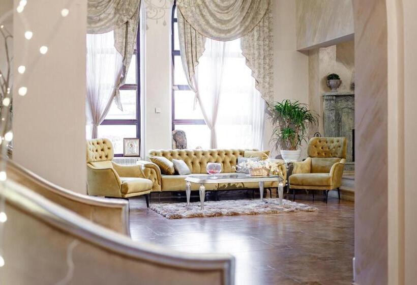 Boutique & Spa Hotel Heaven