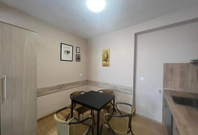 Family Hotel Central