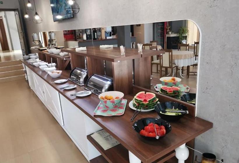 Family Hotel Dayana Beach