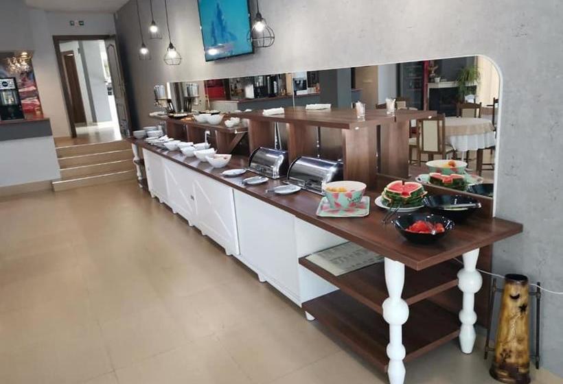 Family Hotel Dayana Beach