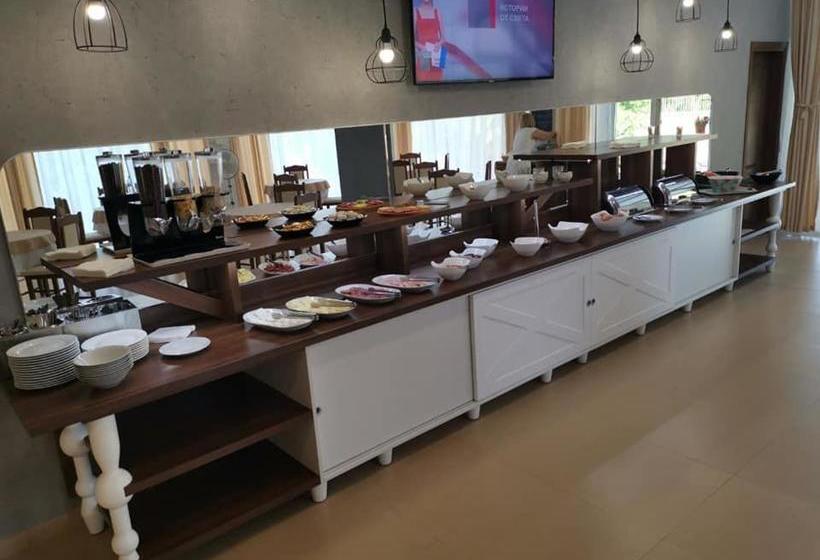 Family Hotel Dayana Beach