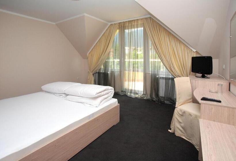Family Hotel Diana
