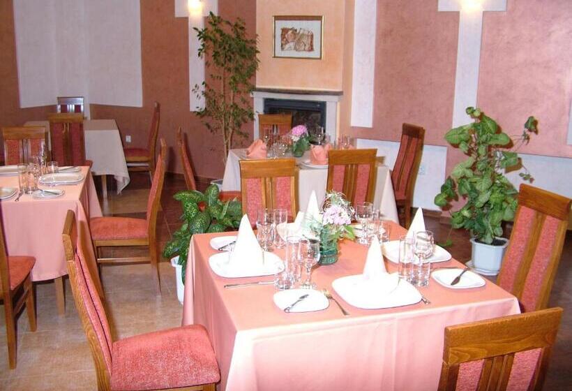 Family Hotel Gabrovo