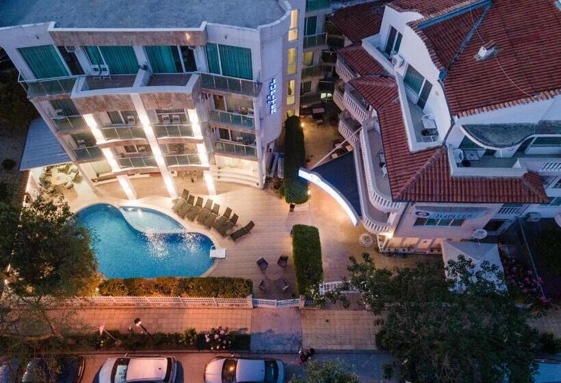 Family Hotel Jupiter