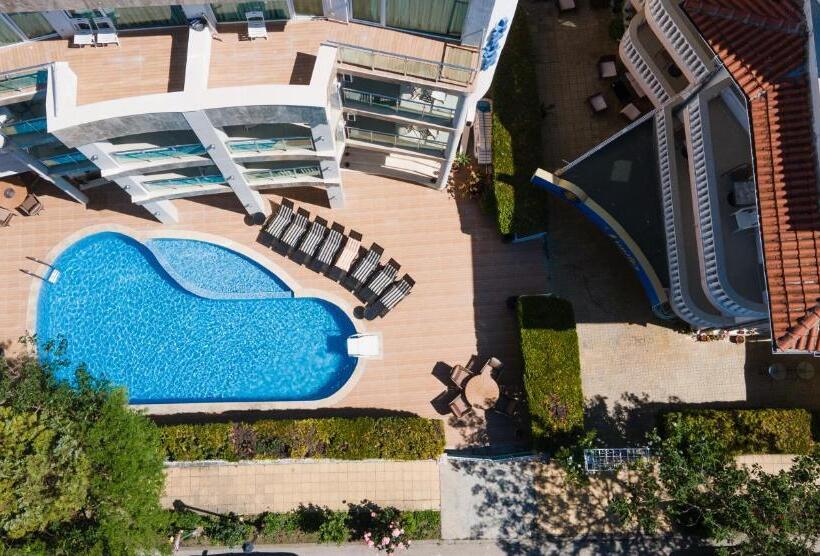 Family Hotel Jupiter