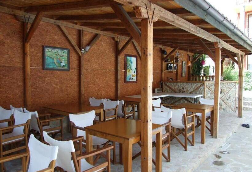 Family Hotel Tropicana